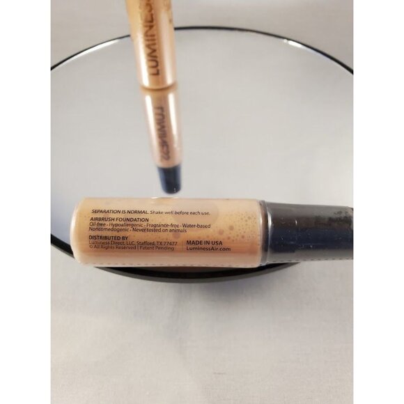 Luminess Air 4-in-1 Airbrush Foundation Shade 3 - Long-Lasting Flawless Finish - Picture 2 of 4